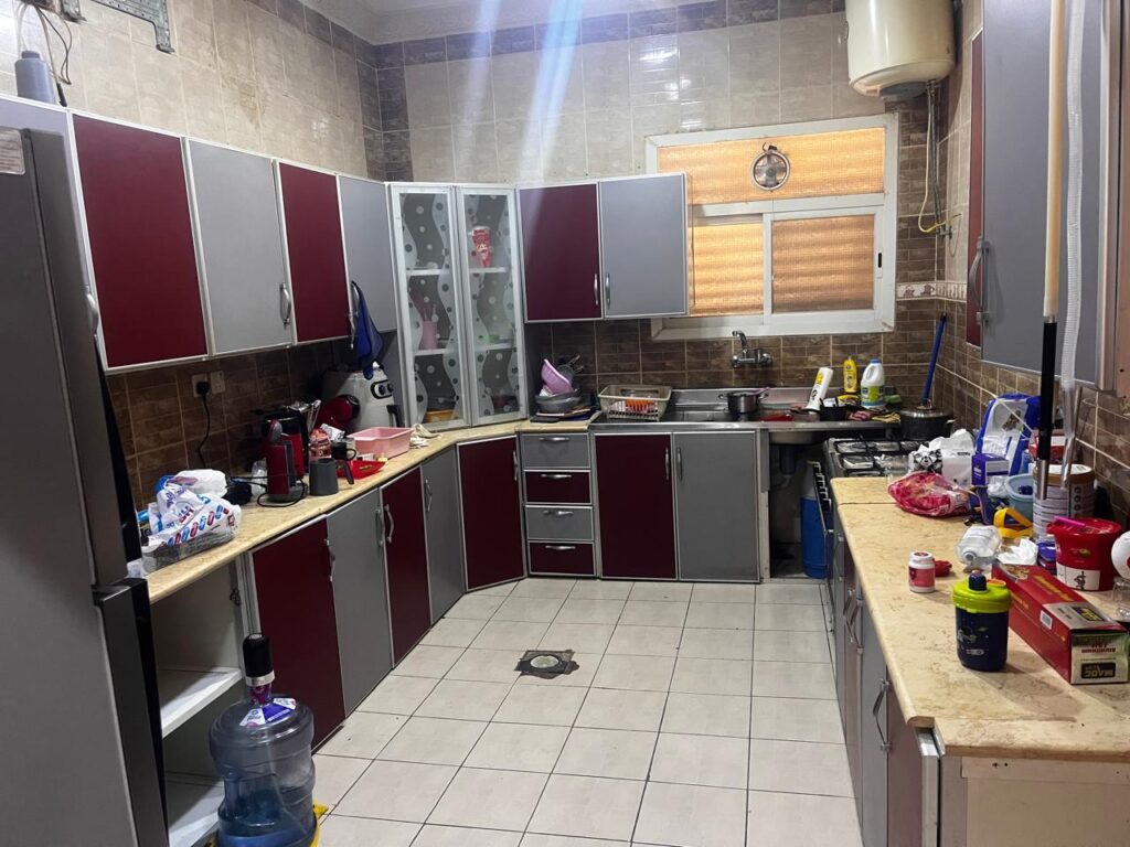 شراء الأثاث المستعمل بحي الشفا بالرياض بأعلى سعر مع نقل مجاني